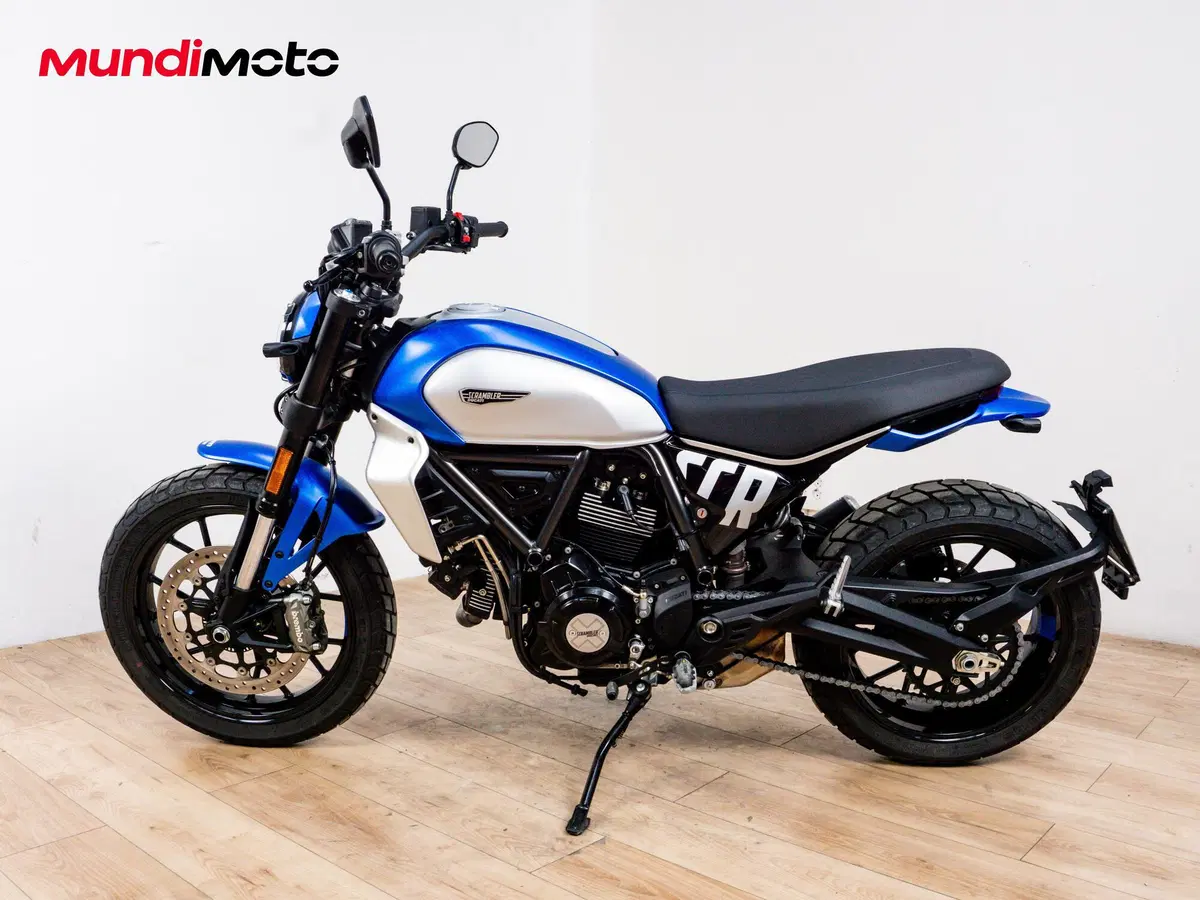 Ducati Scrambler 800 Icon Dark (2025 - 26) (5)