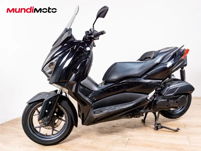 Yamaha X-Max 125 Tech Max (2020) (8)