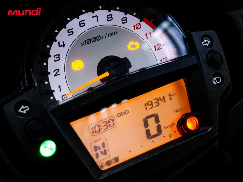 Kawasaki Versys 650 Tourer Plus SE (2017) (12)