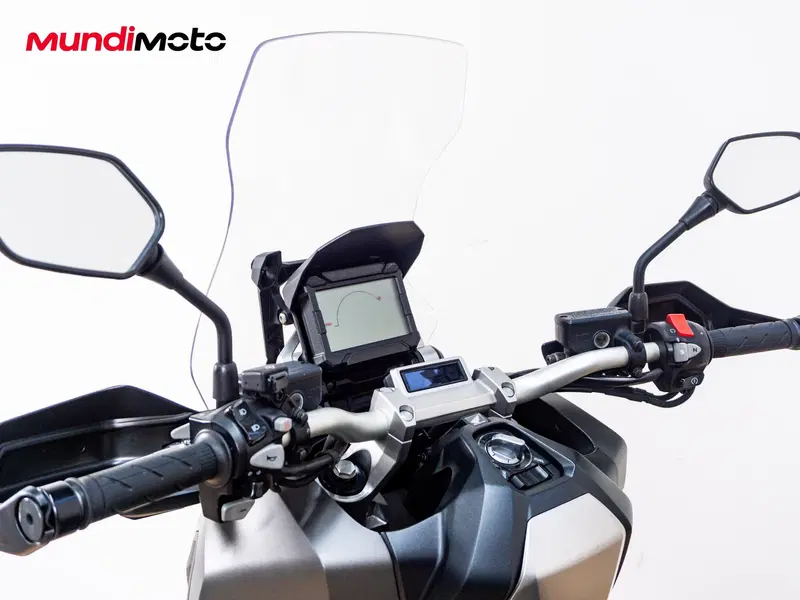 Honda X-ADV 750 (2018 - 20) (11)