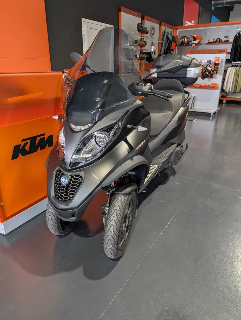 Piaggio Mp3 500 Hpe Sport Advanced (2019 - 20) (2)