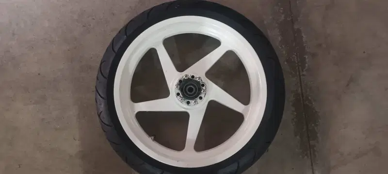 Cerchi Magnesio 17 per Ducati 851 888 Marvic (10)