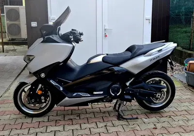 Yamaha T-Max 530 DX (2017 - 19) usata