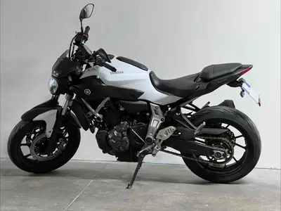Yamaha MT-07 (2014 - 16) usata