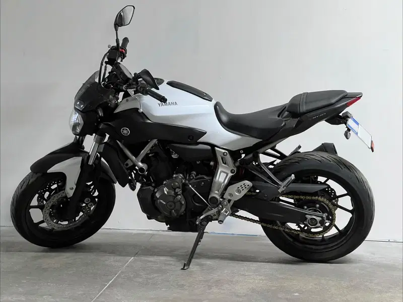 Yamaha MT-07 (2014 - 16)