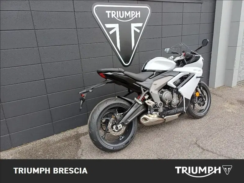 Triumph Daytona 660 (2024 - 26) (3)