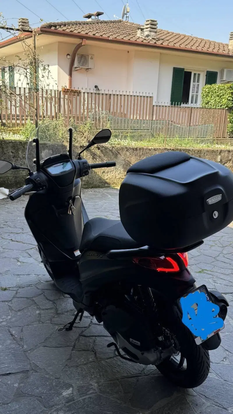 Piaggio Medley 200 S (2025 - 26) (7)