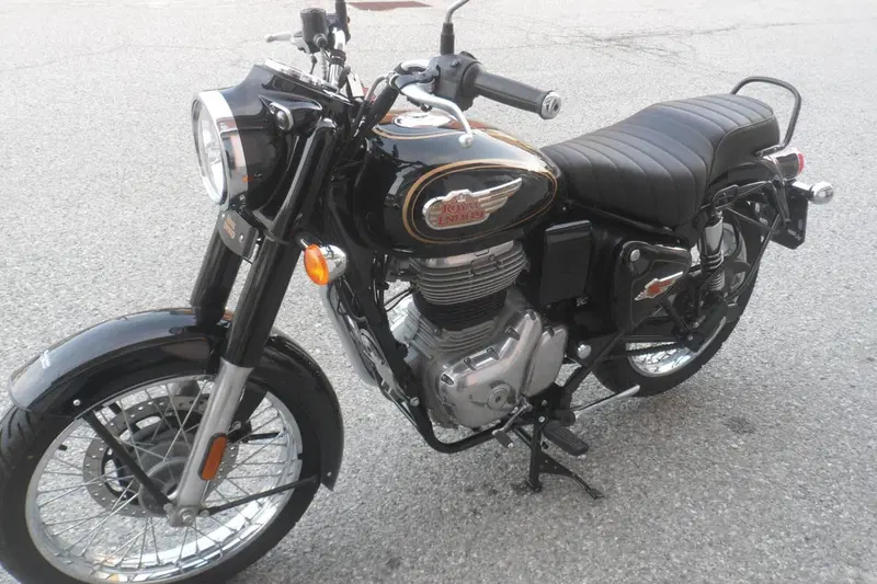 Royal Enfield Bullet 350 (2024 - 26) (5)