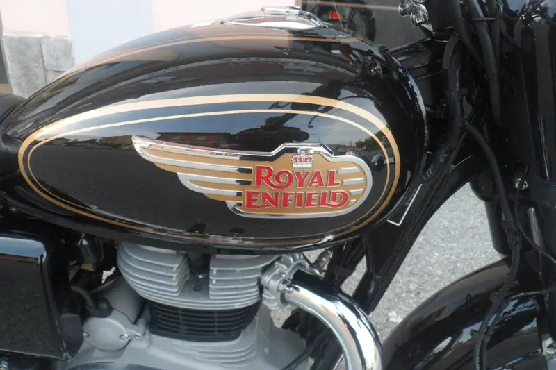 Royal Enfield Bullet 350 (2024 - 26) (9)