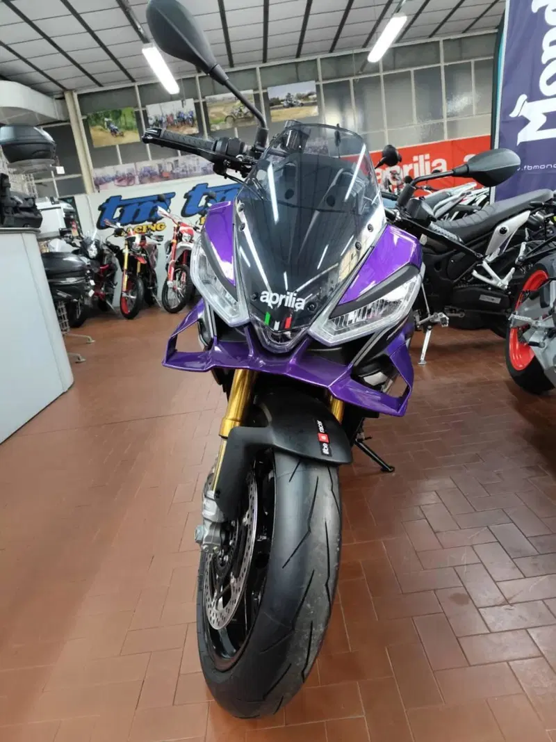 Aprilia Tuono V4 Factory (2025 - 26) (3)