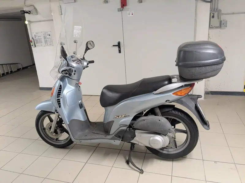 Honda SH 150 (2000 - 06) (7)
