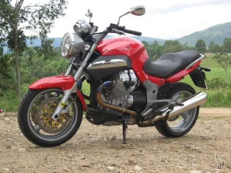 Moto Guzzi Breva 850 (2006 - 11) (3)