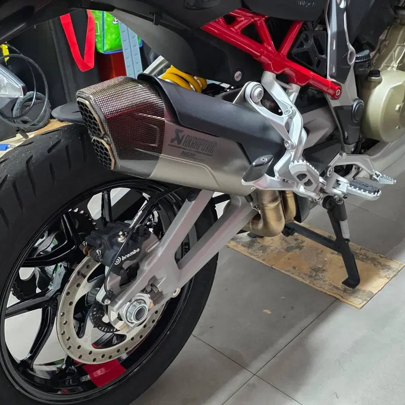 Ducati Multistrada V4 S (2021 - 24) (5)
