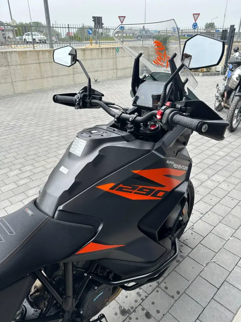 KTM 1290 Super Adventure S (2021) (5)
