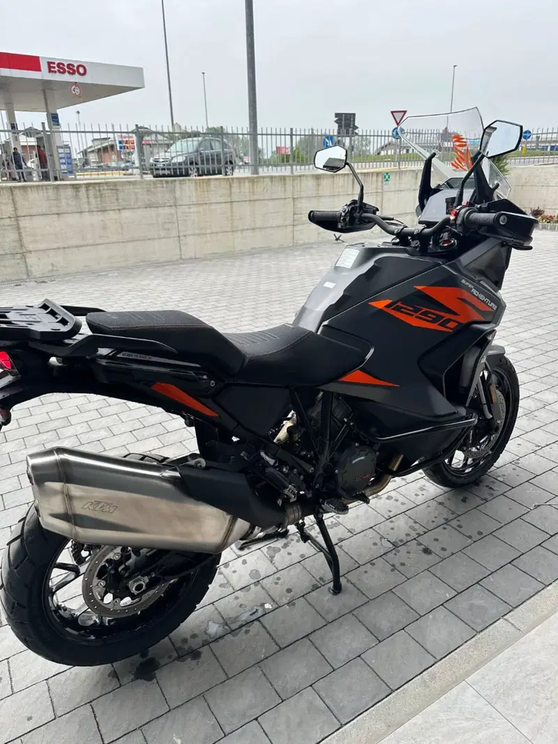 KTM 1290 Super Adventure S (2021) (3)