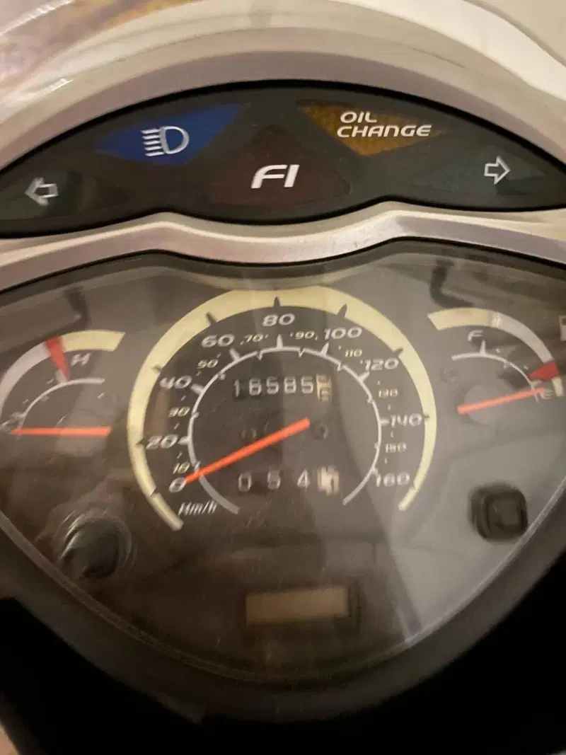Honda SH 150i (2005 - 08) (4)