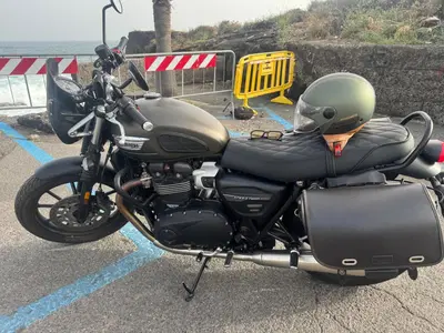 Triumph Speed Twin 900 (2023 - 24) usata