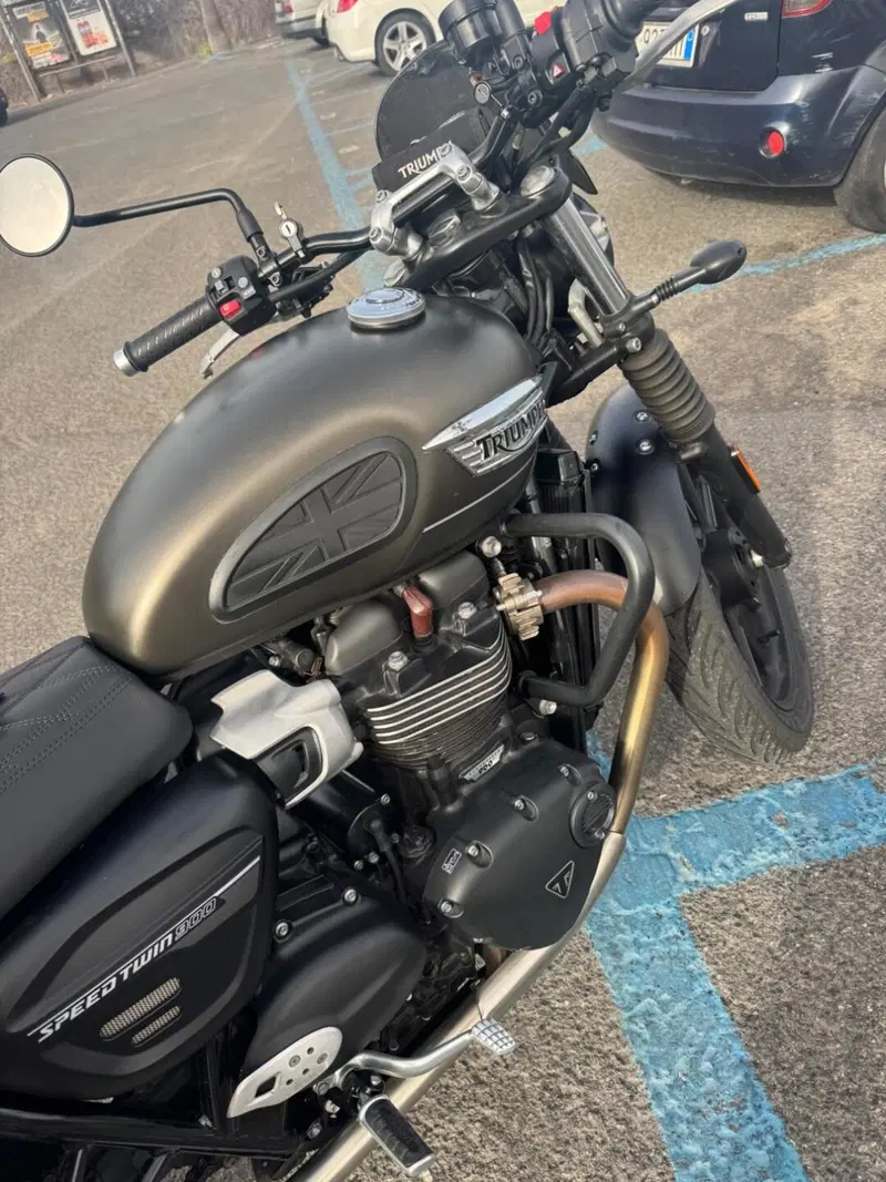 Triumph Speed Twin 900 (2023 - 24) (2)