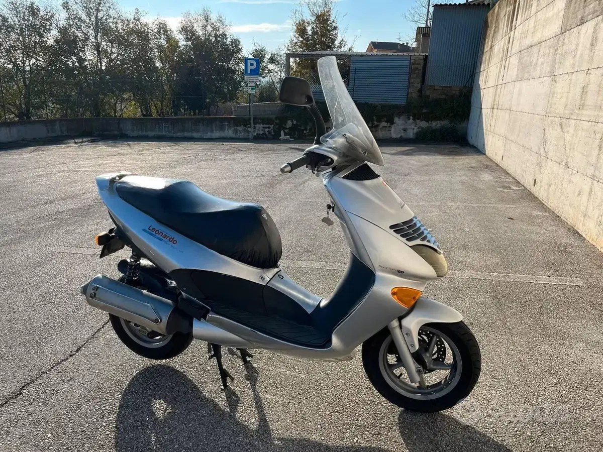 Aprilia Leonardo 150 (1997 - 02) (4)