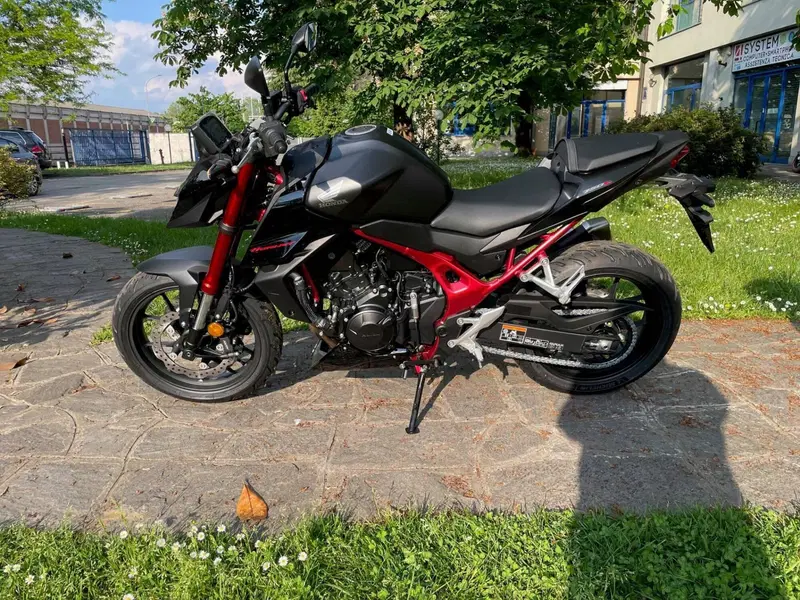 Honda CB 750 Hornet (2026)