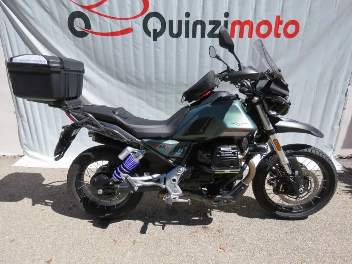 Moto Guzzi V85 TT (2021 - 23) (3)