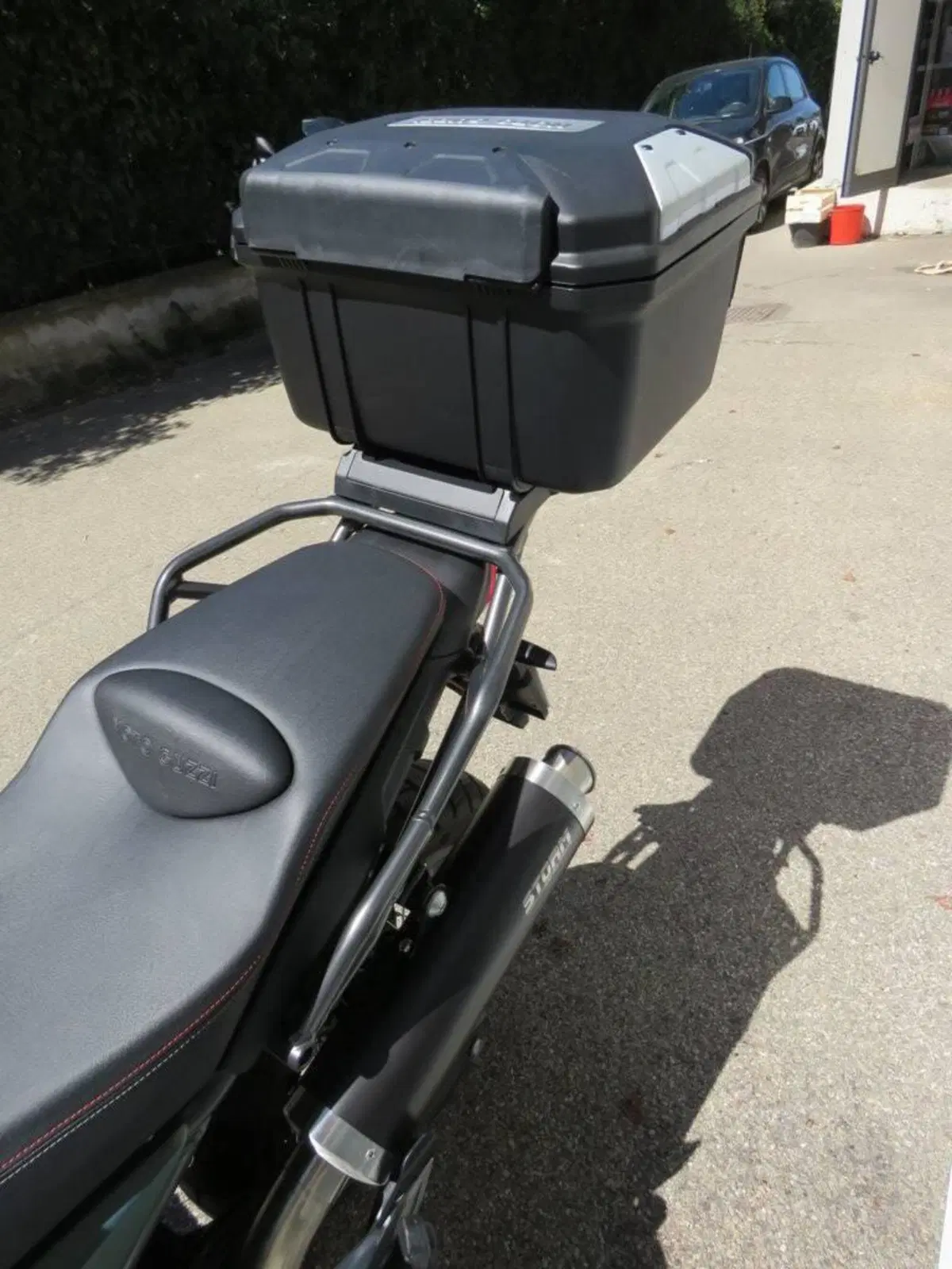 Moto Guzzi V85 TT (2021 - 23) (15)