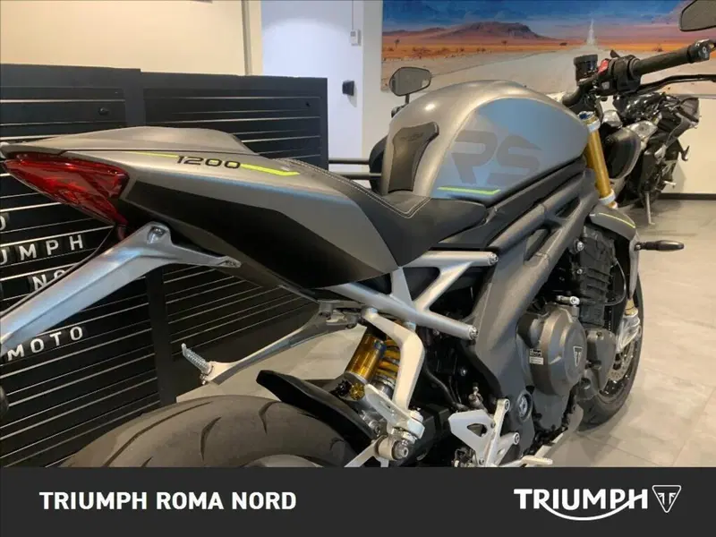 Triumph Speed Triple 1200 RS (2021 - 24) (2)