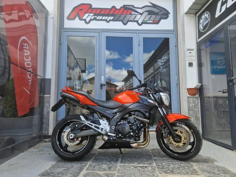 Suzuki GSR 600 (2006 - 11)