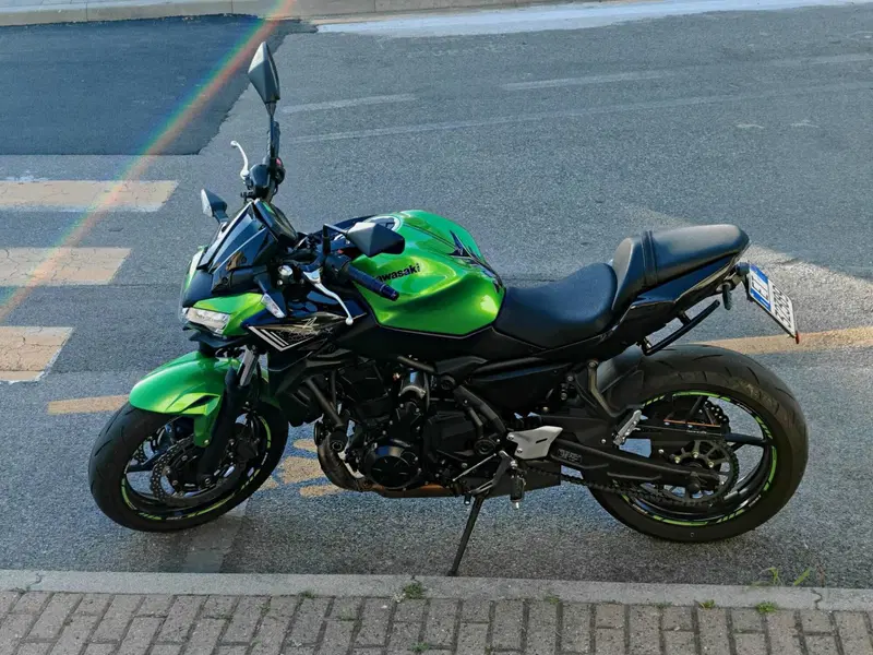 Kawasaki Z 650 (2021 - 24) (4)