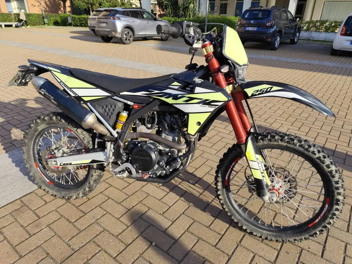 Fantic Motor Enduro 250 E Casa 4t (2019)
