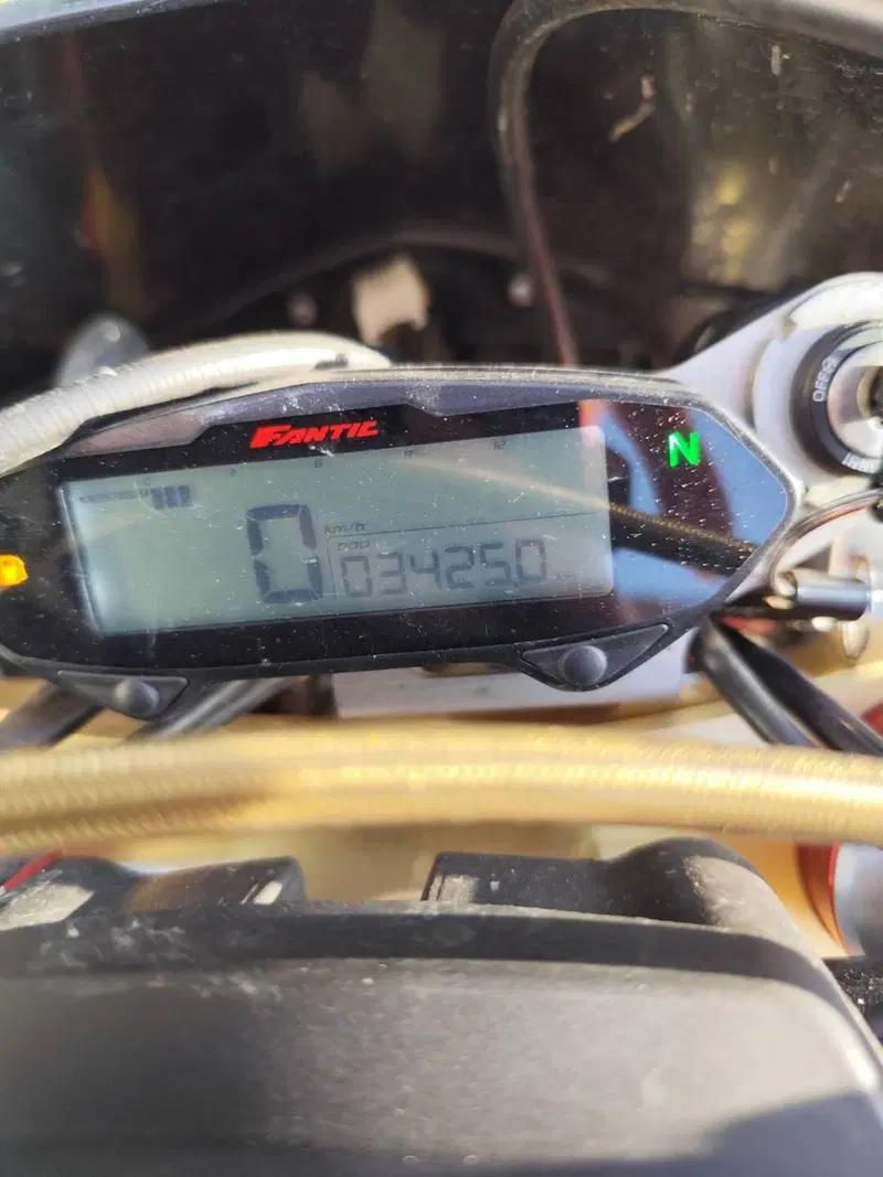 Fantic Motor Enduro 250 E Casa 4t (2019) (9)