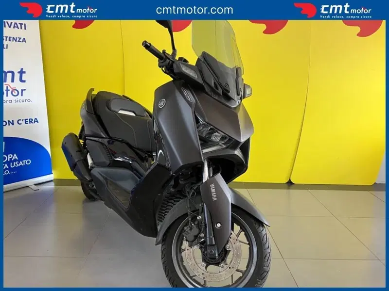 Yamaha X-Max 300 Tech Max (2021 - 24) (2)
