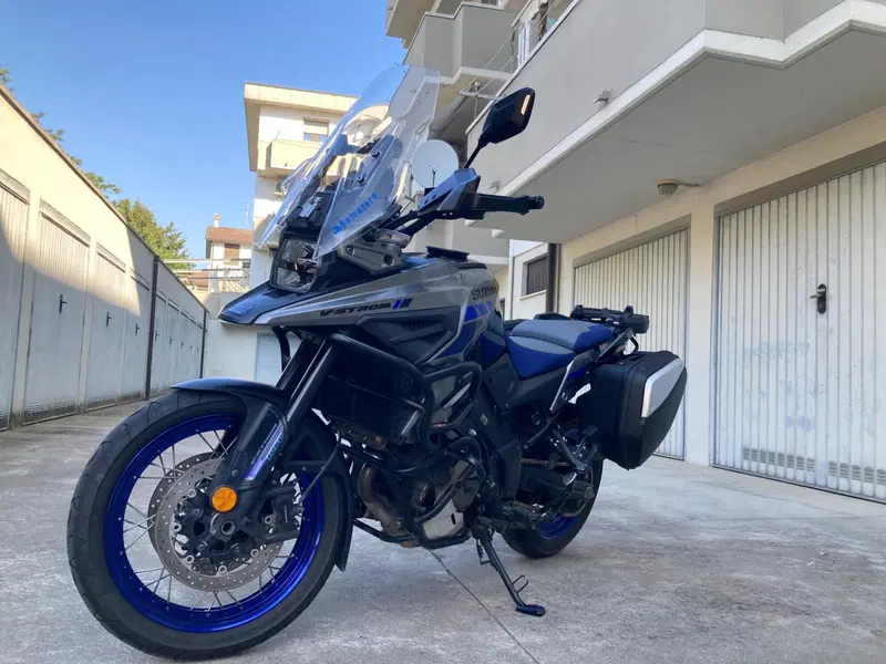 Suzuki V-Strom 1050XT (2020 - 23) (2)
