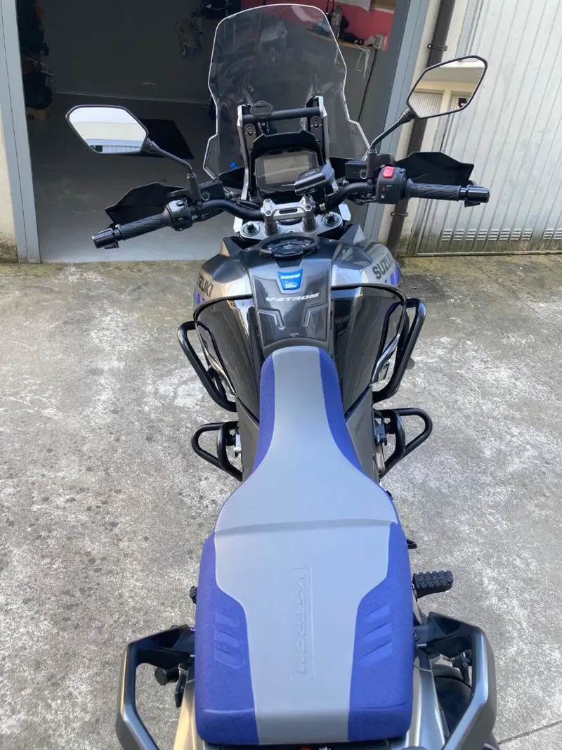Suzuki V-Strom 1050XT (2020 - 23) (9)