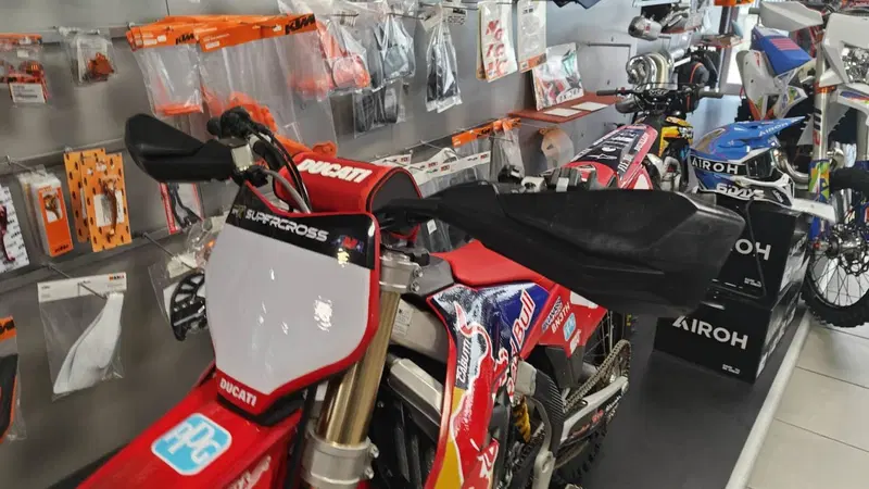 Ducati Desmo450 MX (2026) (9)