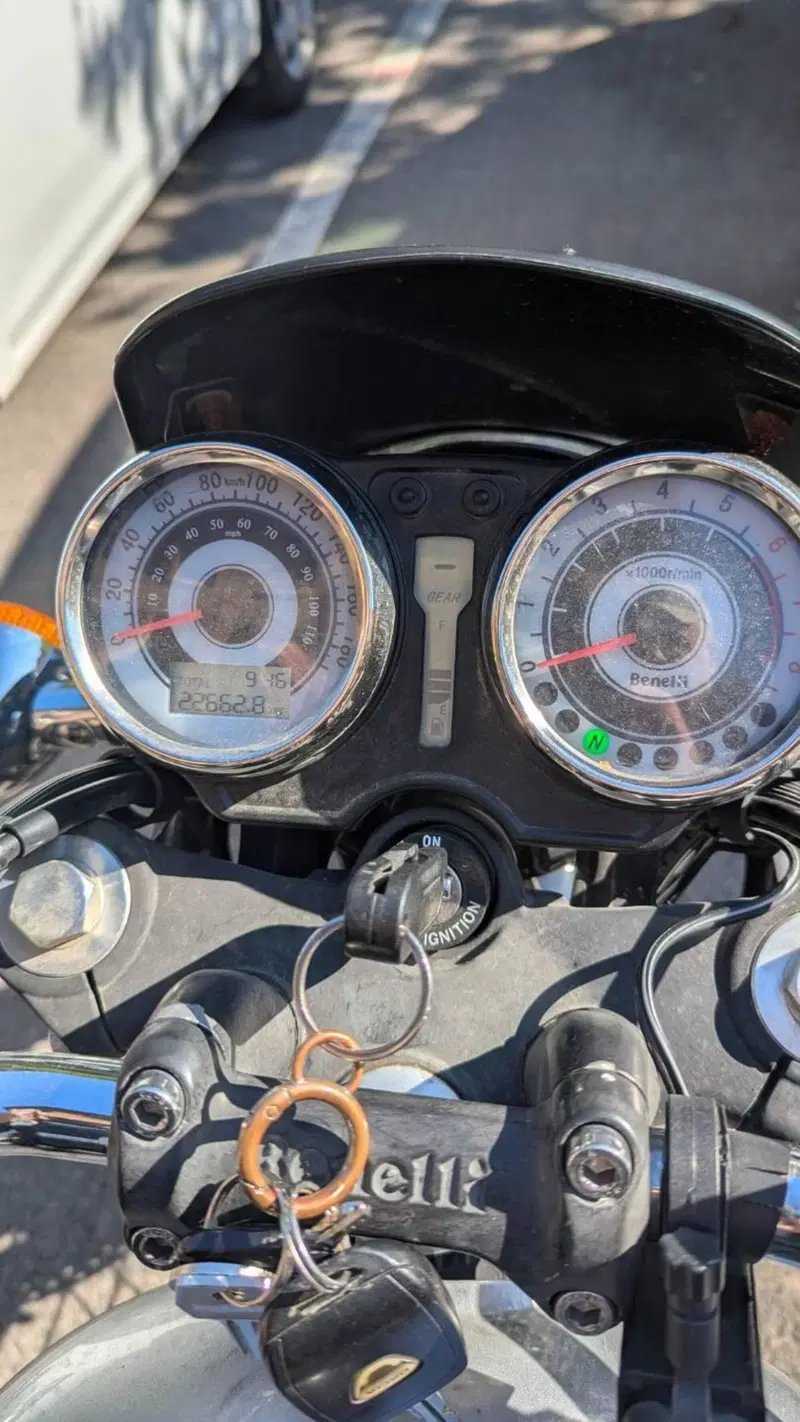 Benelli Imperiale 400 (2021 - 25) (13)
