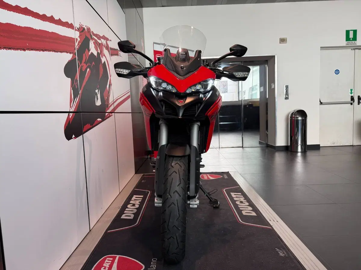 Ducati Multistrada V2 S (2022 - 24) (16)