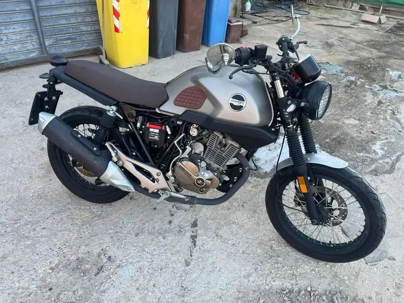 Zontes Classic 125 (2017 - 19) (3)