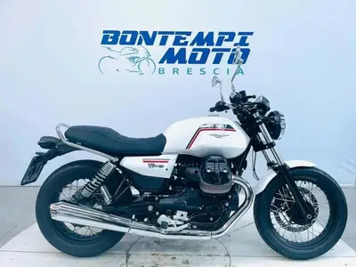 Moto Guzzi V7 Special (2025 - 26) usata