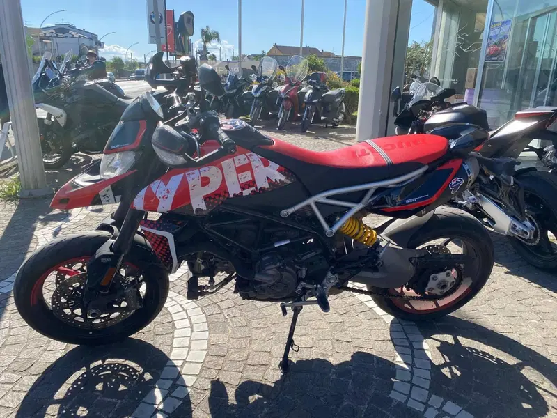 Ducati Hypermotard 950 RVE (2020) (2)