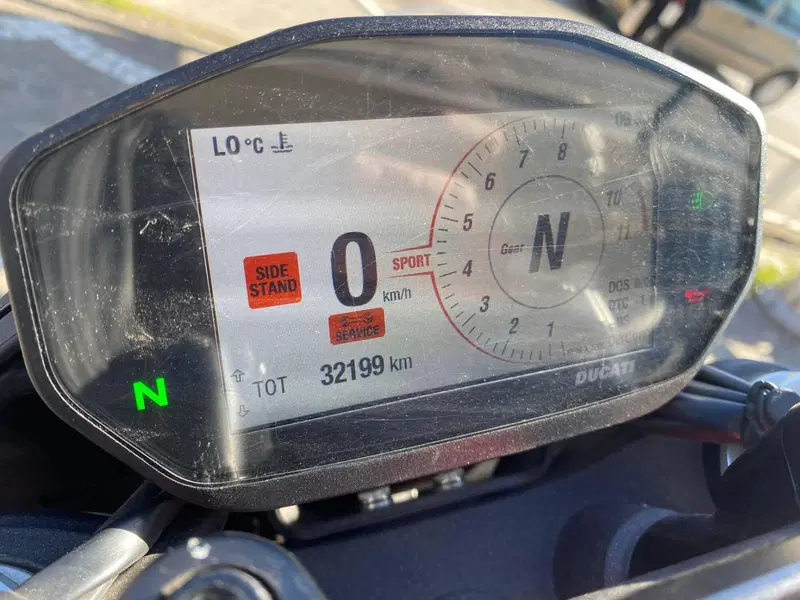 Ducati Hypermotard 950 RVE (2020) (3)