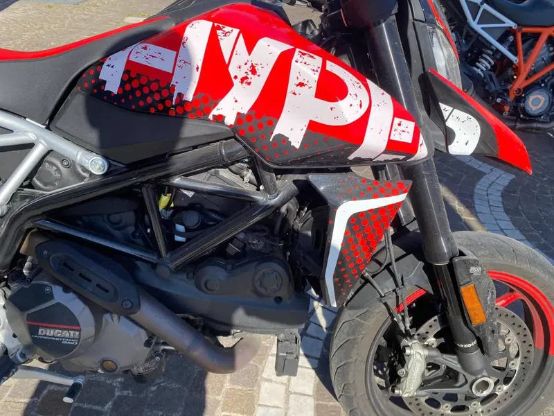 Ducati Hypermotard 950 RVE (2020) (6)