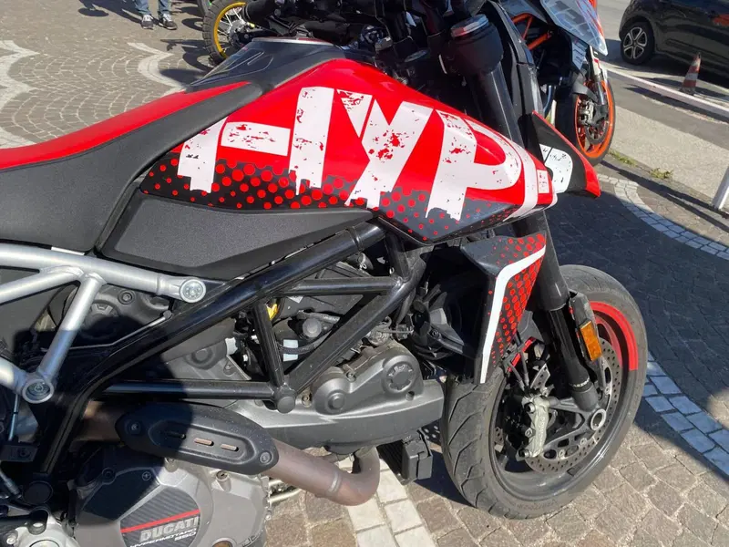 Ducati Hypermotard 950 RVE (2020) (5)