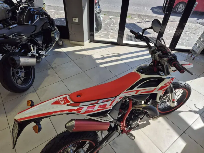 Betamotor RR 50 Motard Track (2021 - 26) (12)