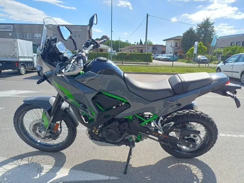 Kawasaki KLE 500 SE (2026) (2)