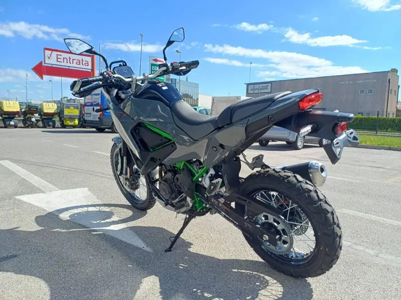 Kawasaki KLE 500 SE (2026) (3)
