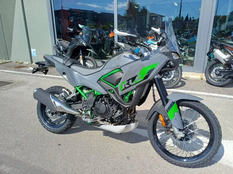 Kawasaki KLE 500 SE (2026) (7)