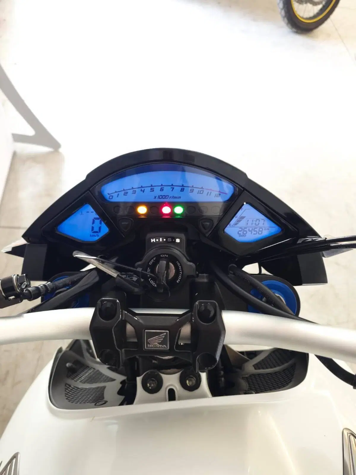 Honda CB 1000 R ABS (2011 - 17) (4)