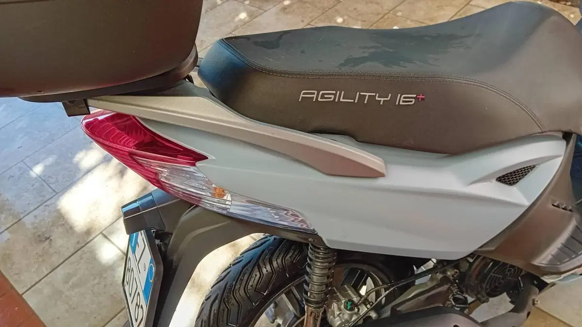 Kymco Agility 200i R16 + (2021 - 25) (2)