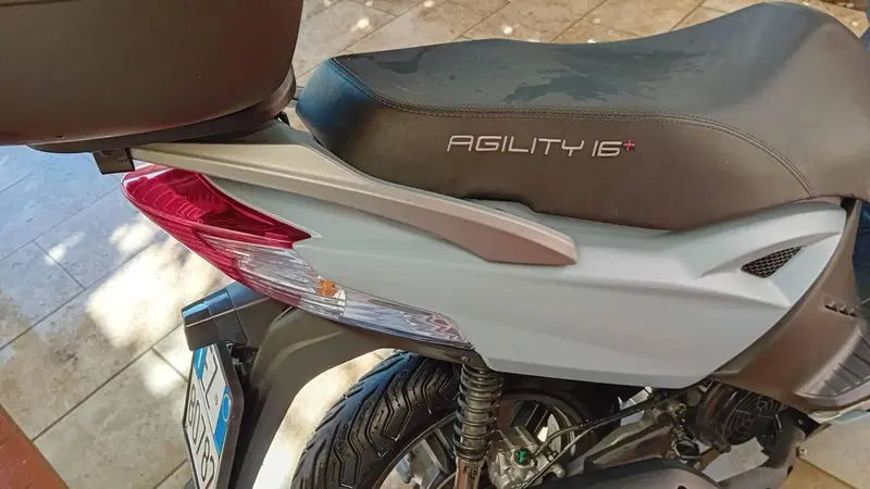 Kymco Agility 200i R16 + (2021 - 25) (2)